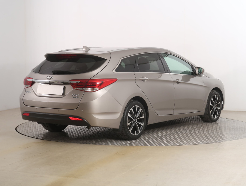 Hyundai i40, 2017