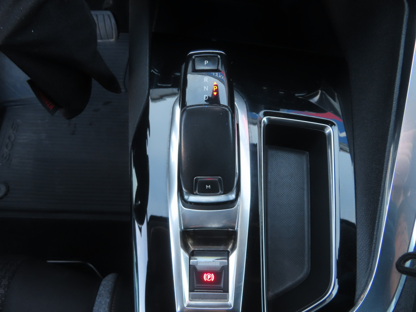 Peugeot 5008, 2017