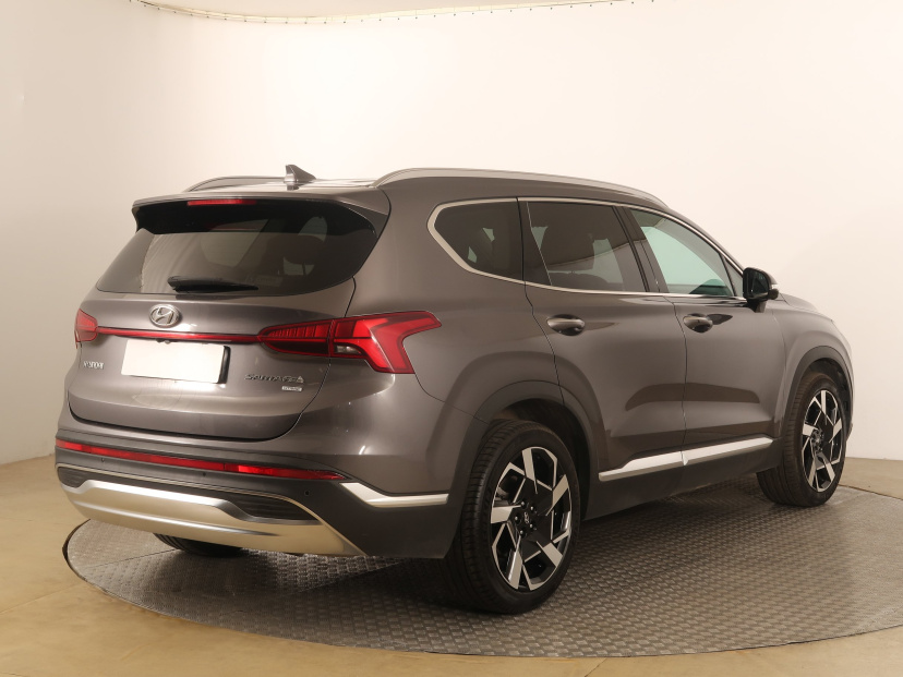 Hyundai Santa Fe, 2023