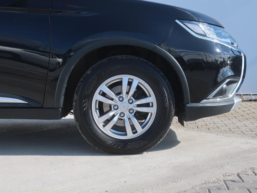 Mitsubishi Outlander, 2017