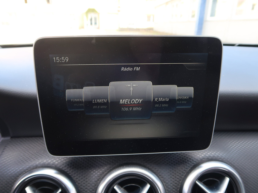 Mercedes-Benz A, 2016