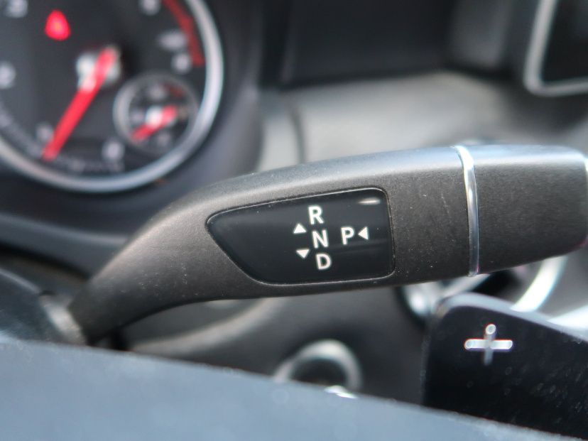 Mercedes-Benz A, 2016