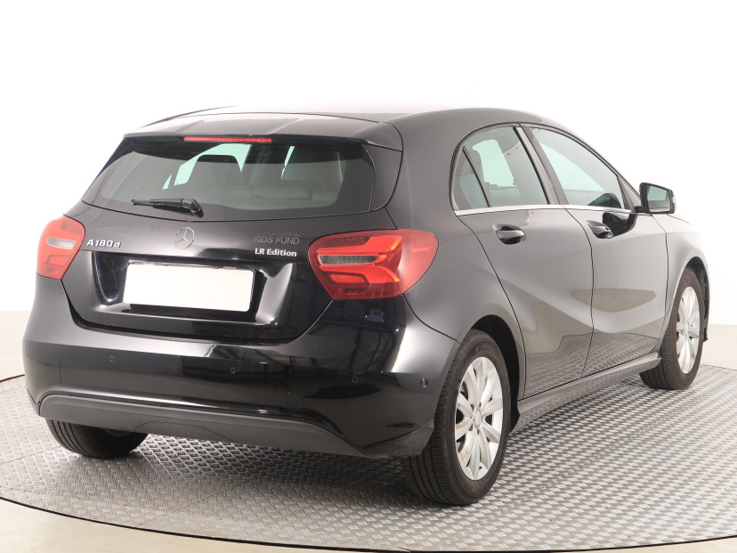 Mercedes-Benz A, 2016