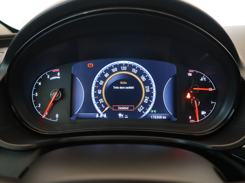 Opel Insignia, 2015