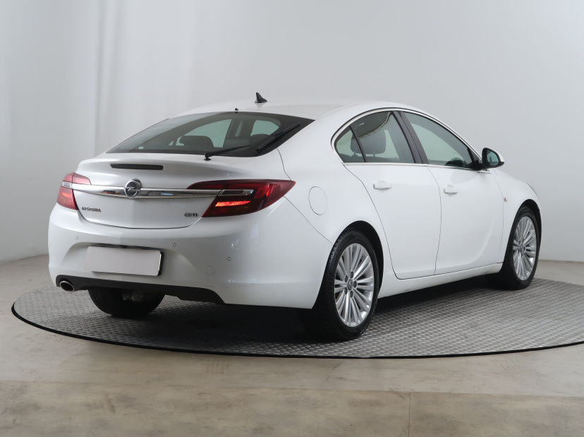 Opel Insignia, 2015