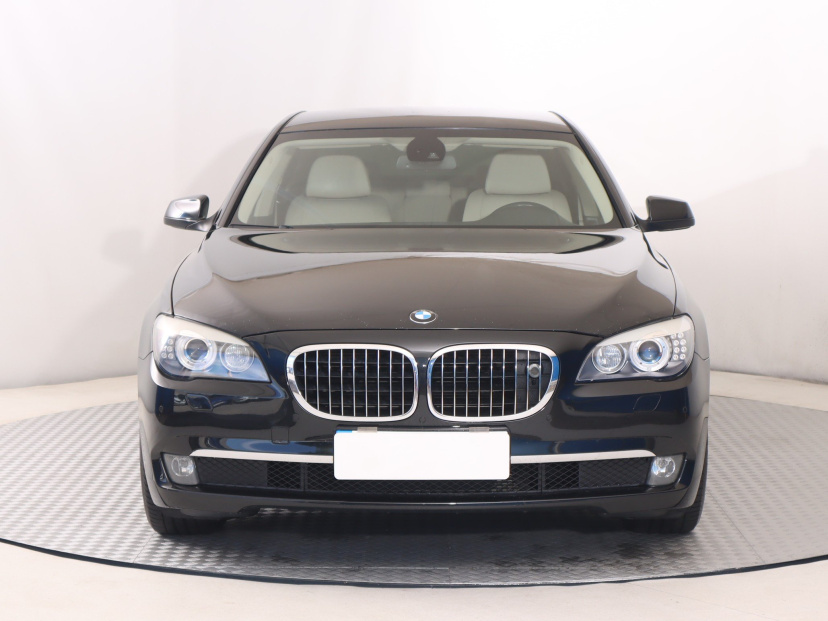 BMW 7, 2009
