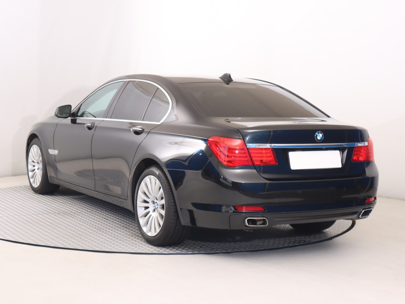 BMW 7, 2009