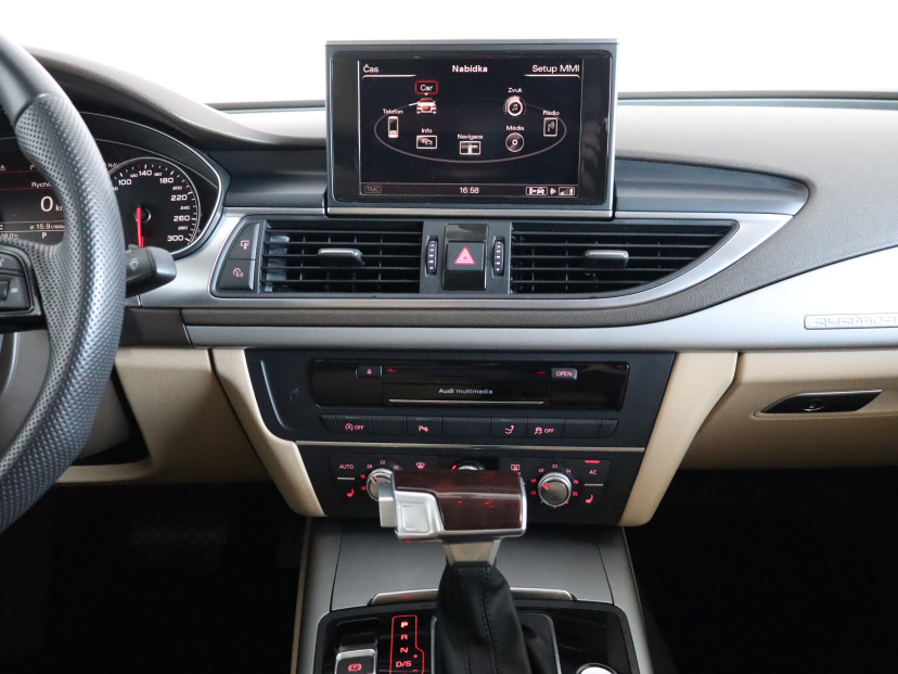 Audi A7, 2010