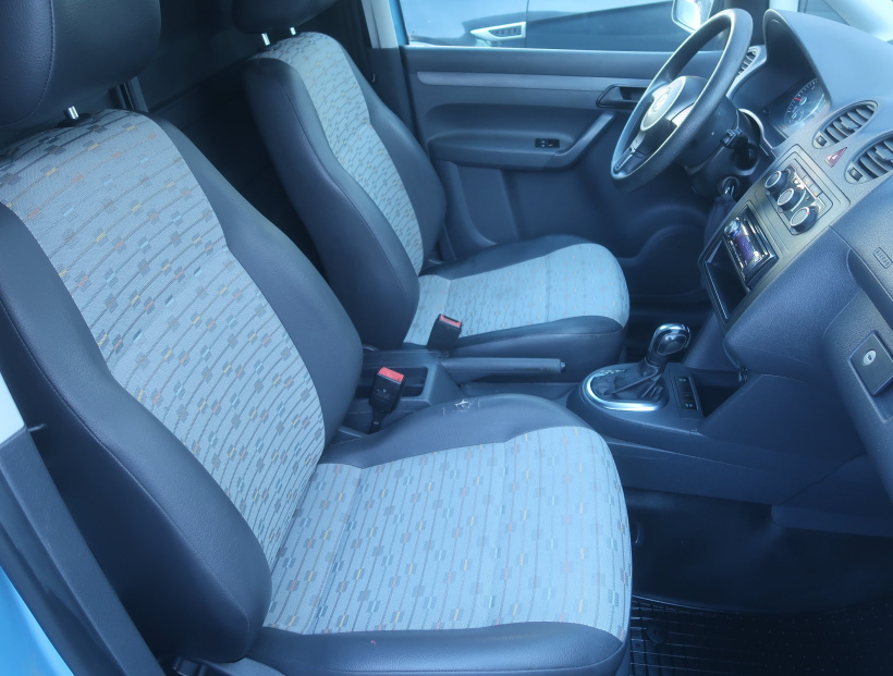 Volkswagen Caddy, 2012