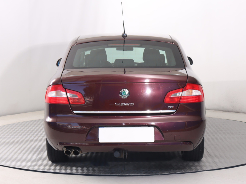 Škoda Superb, 2009