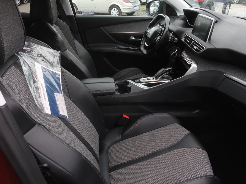 Peugeot 3008, 2019