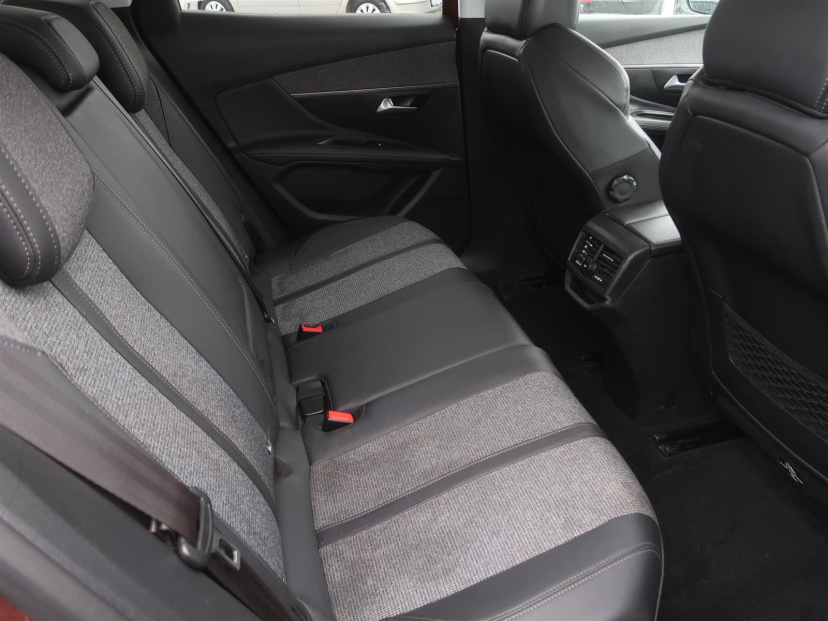 Peugeot 3008, 2019