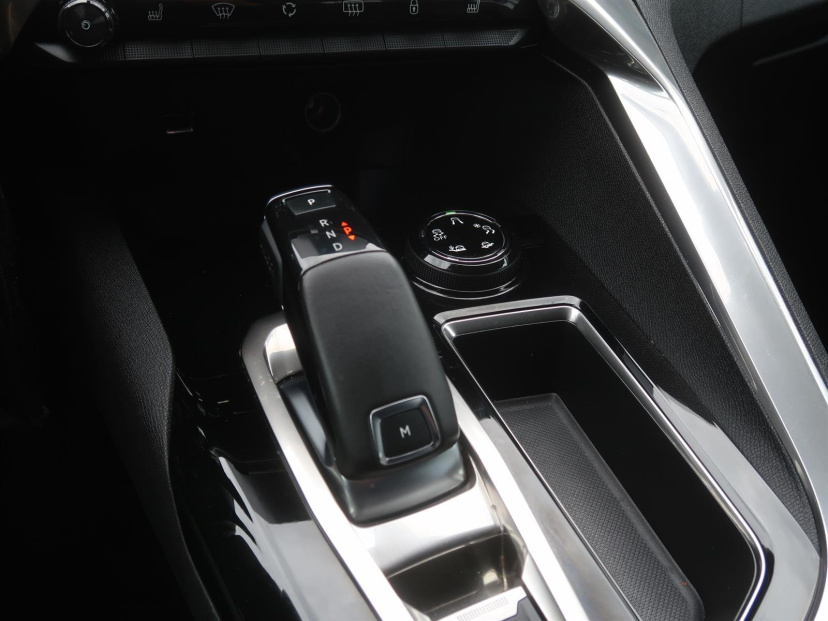 Peugeot 3008, 2019