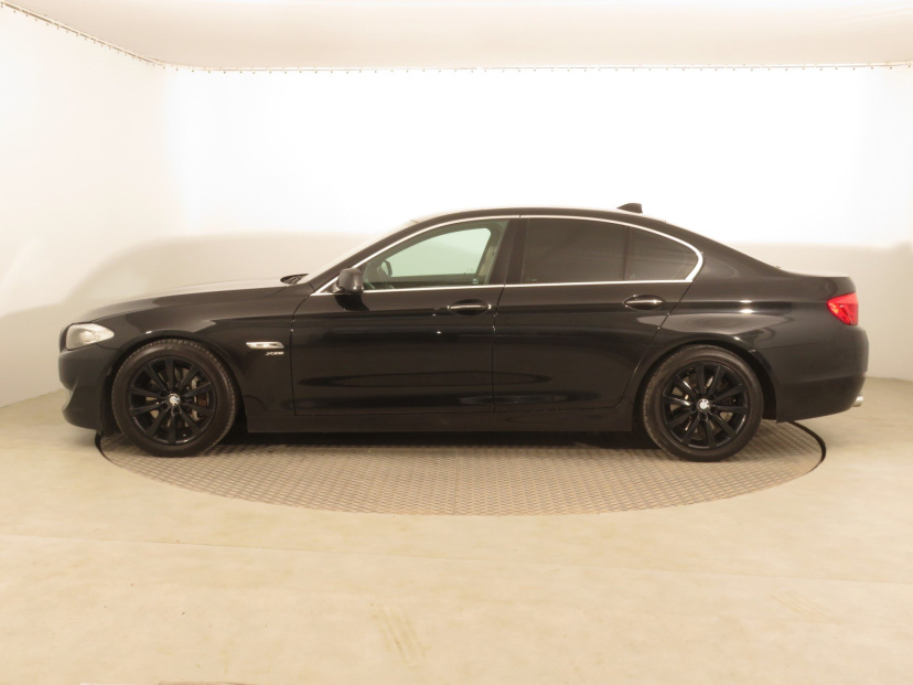 BMW 5, 2011