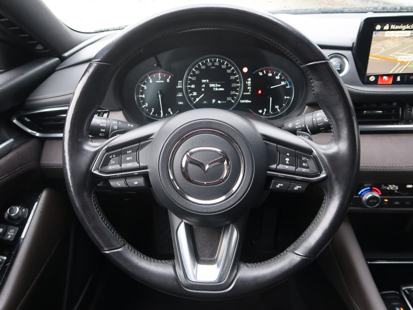 Mazda 6, 2022