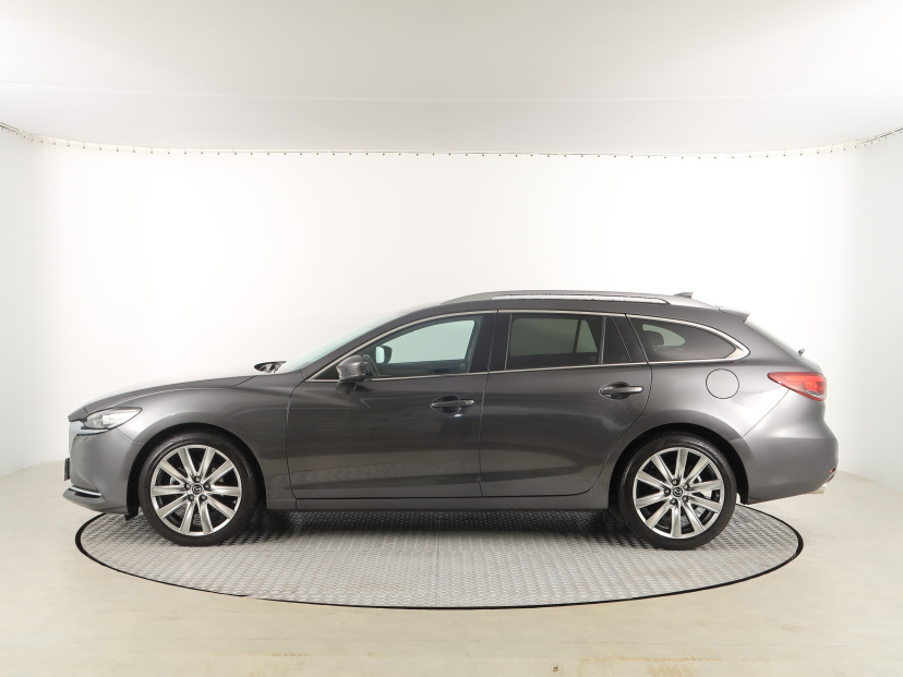 Mazda 6, 2022