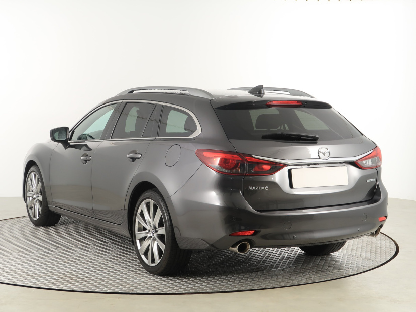 Mazda 6, 2022