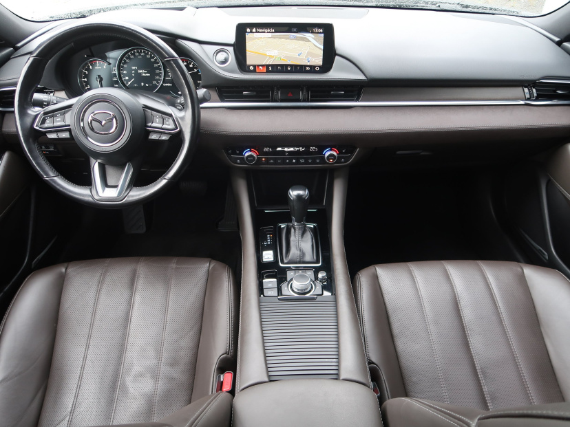 Mazda 6, 2022