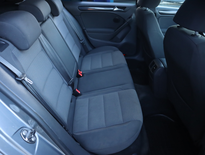 Volkswagen Golf, 2012