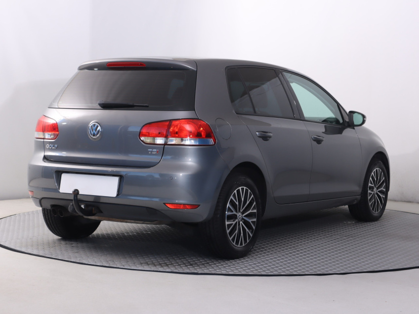 Volkswagen Golf, 2012