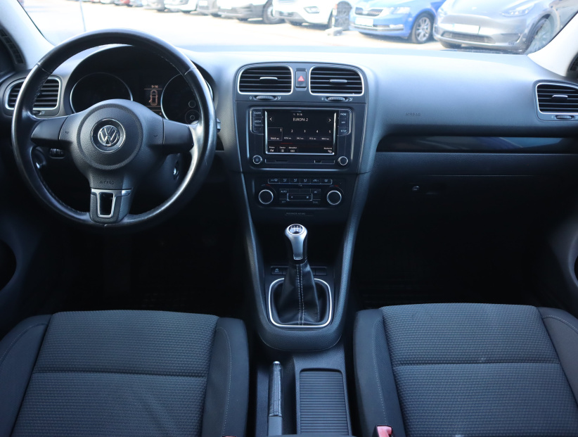 Volkswagen Golf, 2012