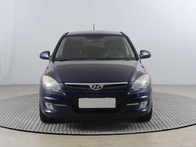 Hyundai i30, 2011