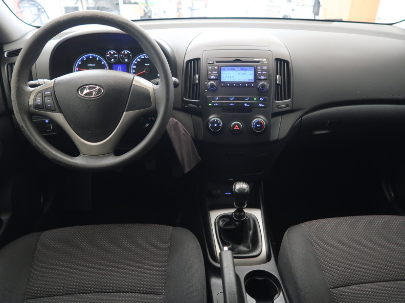 Hyundai i30, 2011