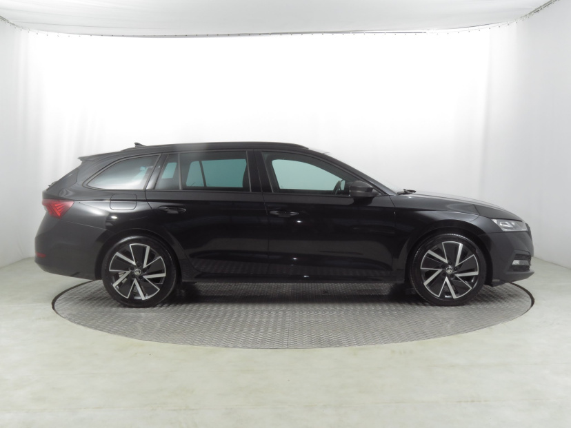 Škoda Octavia, 2022