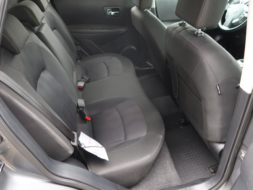 Nissan Qashqai, 2013
