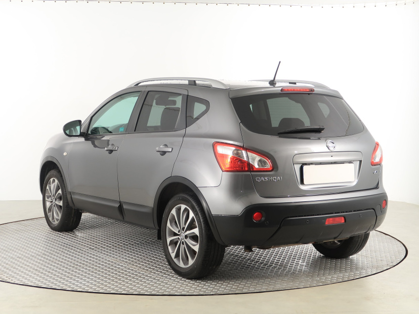 Nissan Qashqai, 2013