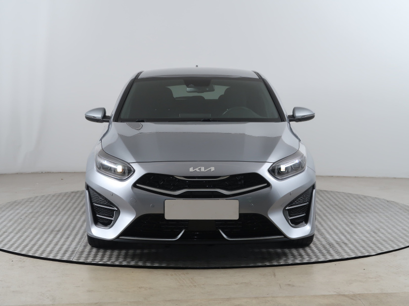 Kia ProCeed, 2022