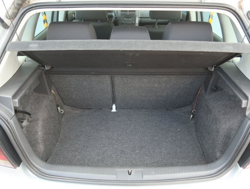 Volkswagen Polo, 2005