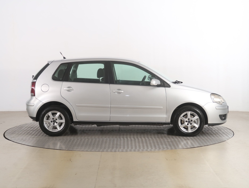 Volkswagen Polo, 2005