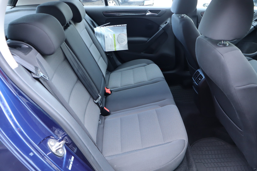 Volkswagen Golf, 2012