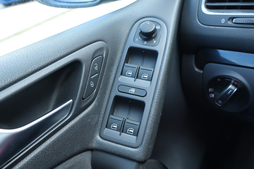 Volkswagen Golf, 2012