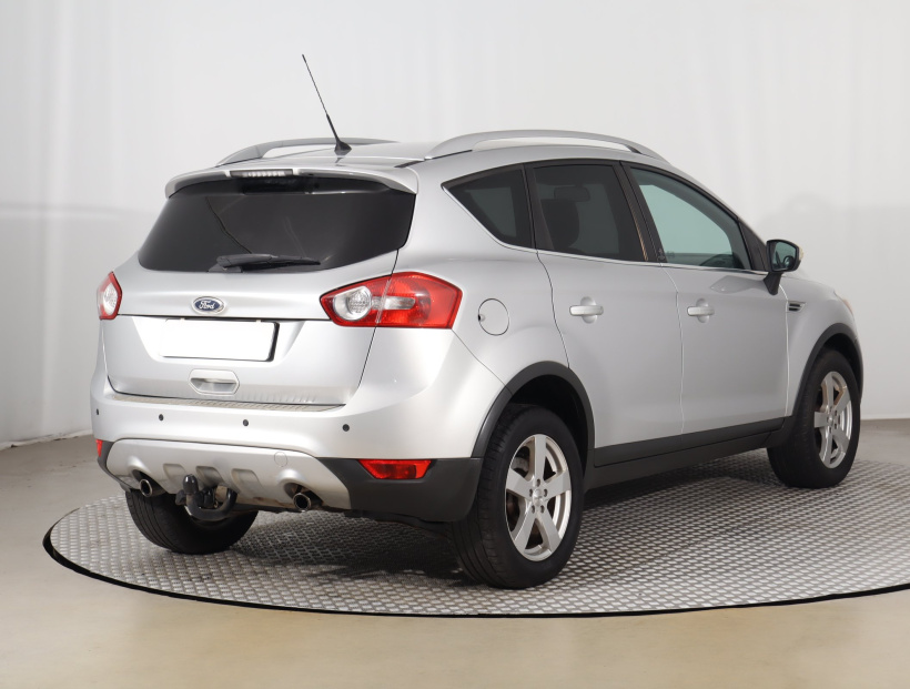 Ford Kuga, 2012