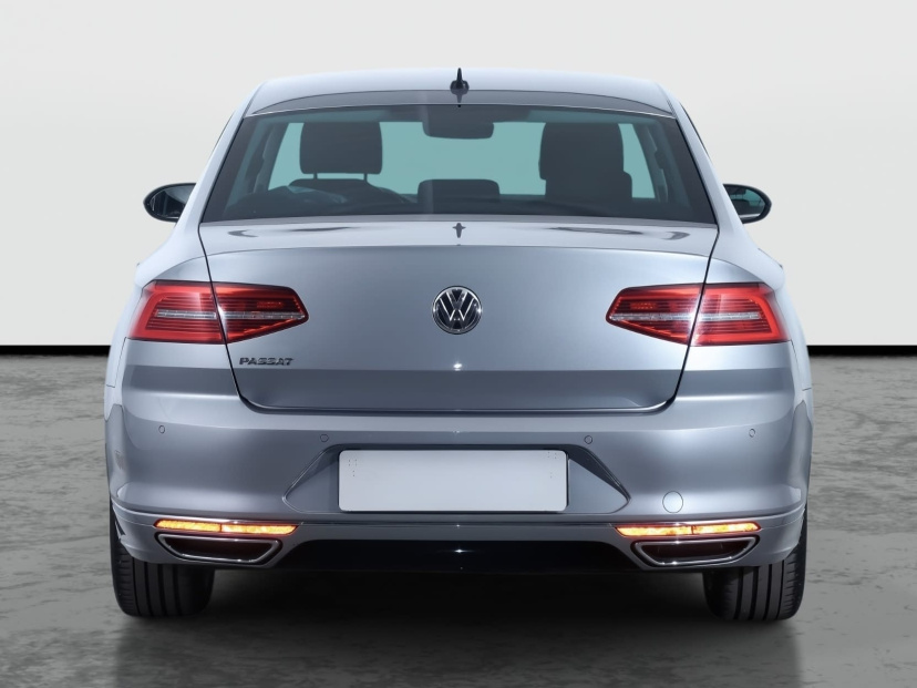 Volkswagen Passat, 2018