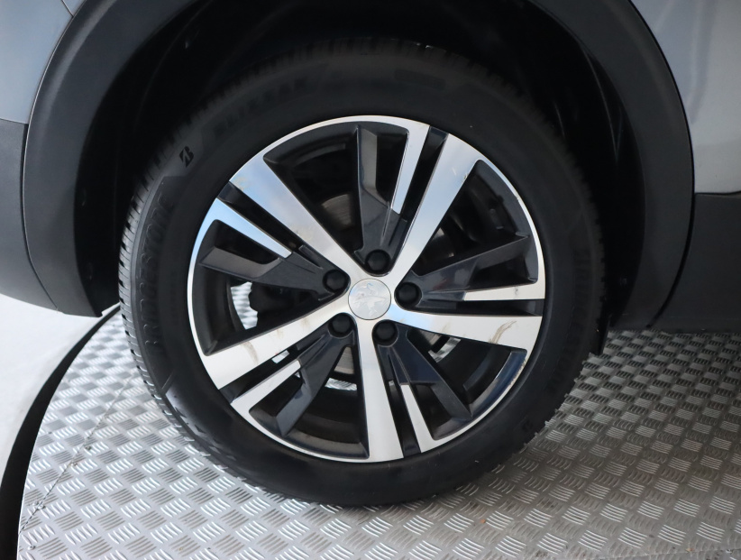 Peugeot 5008, 2020