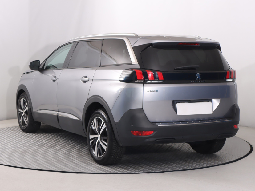 Peugeot 5008, 2020