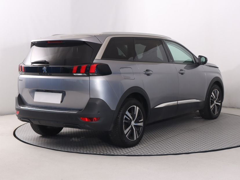Peugeot 5008, 2020