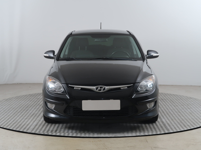 Hyundai i30, 2011