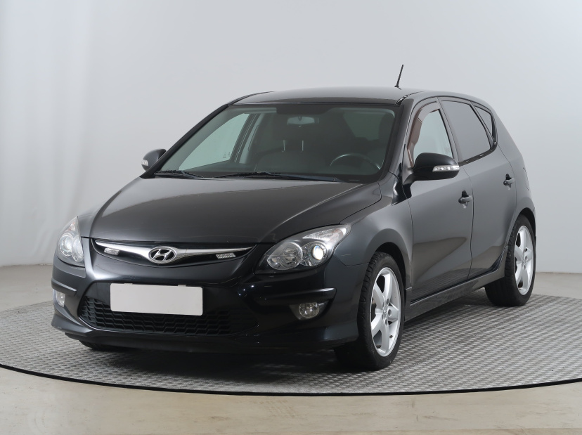 Hyundai i30, 2011