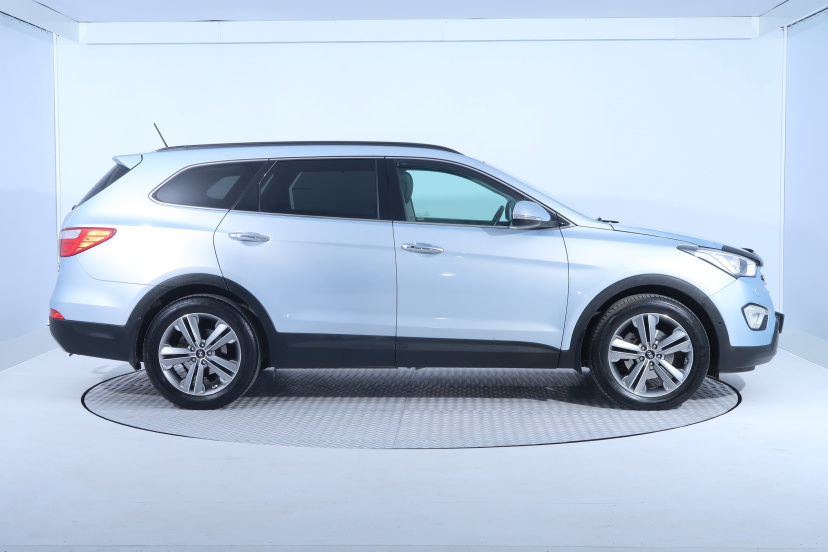 Hyundai Grand Santa Fe, 2015