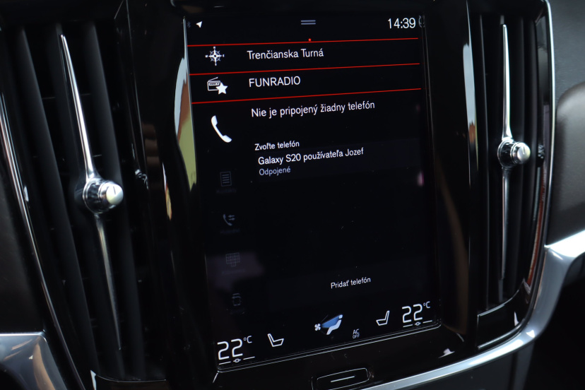 Volvo V90 Cross Country, 2020