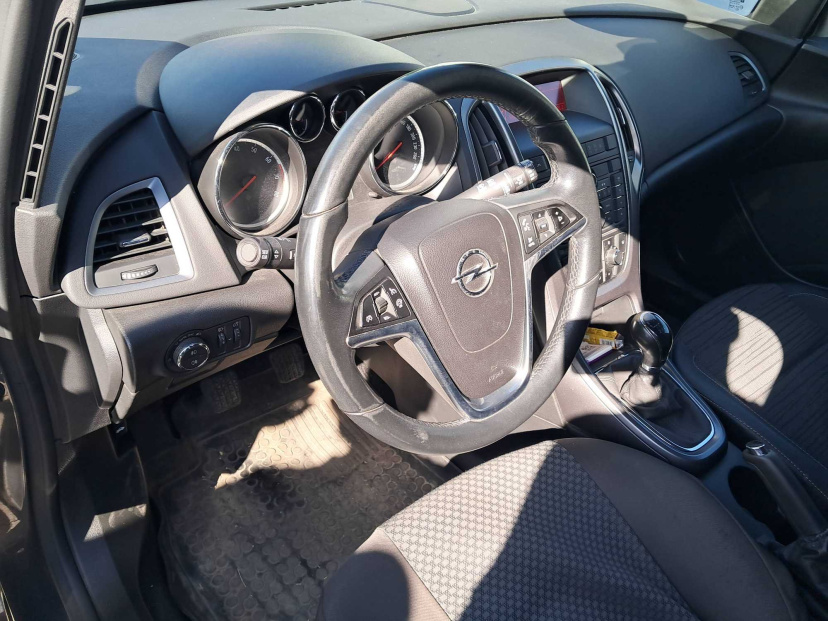 Opel Astra, 2015