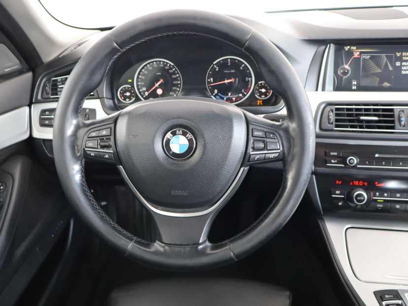 BMW 5, 2013