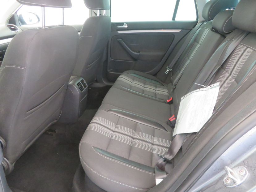 Volkswagen Golf, 2013