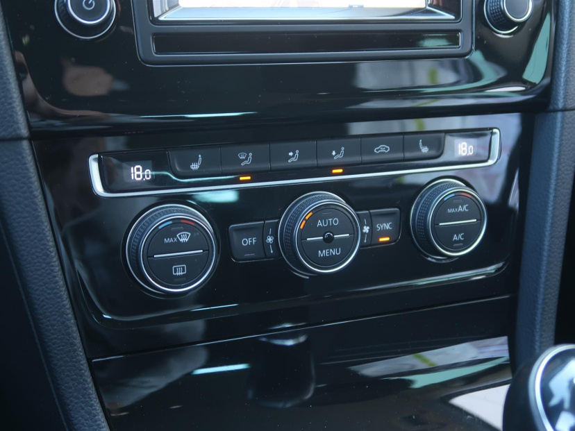 Volkswagen Golf, 2014