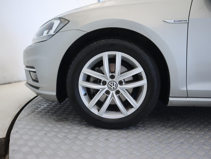 Volkswagen Golf, 2019