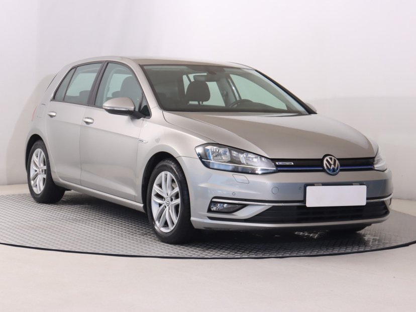 Volkswagen Golf, 2019
